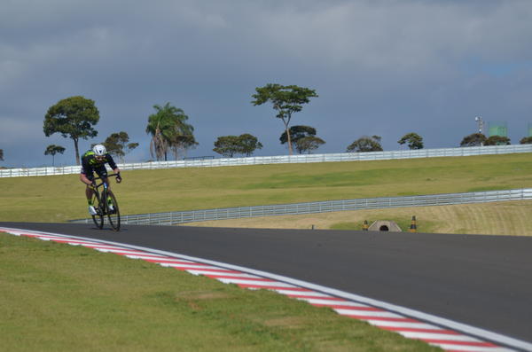 Buy your photos of the eventTraining Day on Fotop