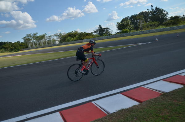 Buy your photos of the eventTraining Day on Fotop