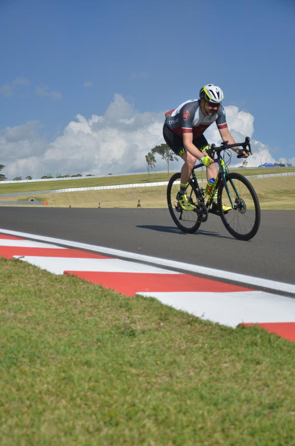 Buy your photos of the eventTraining Day on Fotop