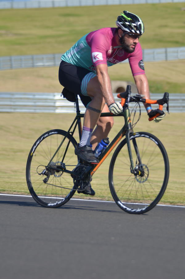 Buy your photos of the eventTraining Day on Fotop