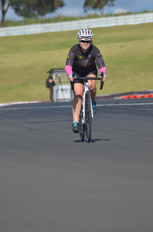 Buy your photos of the eventTraining Day on Fotop