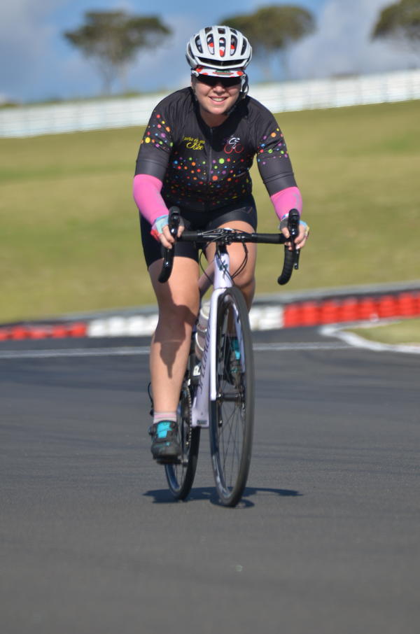 Buy your photos of the eventTraining Day on Fotop