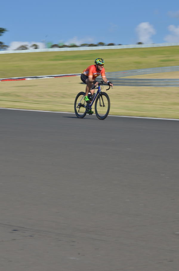 Buy your photos of the eventTraining Day on Fotop