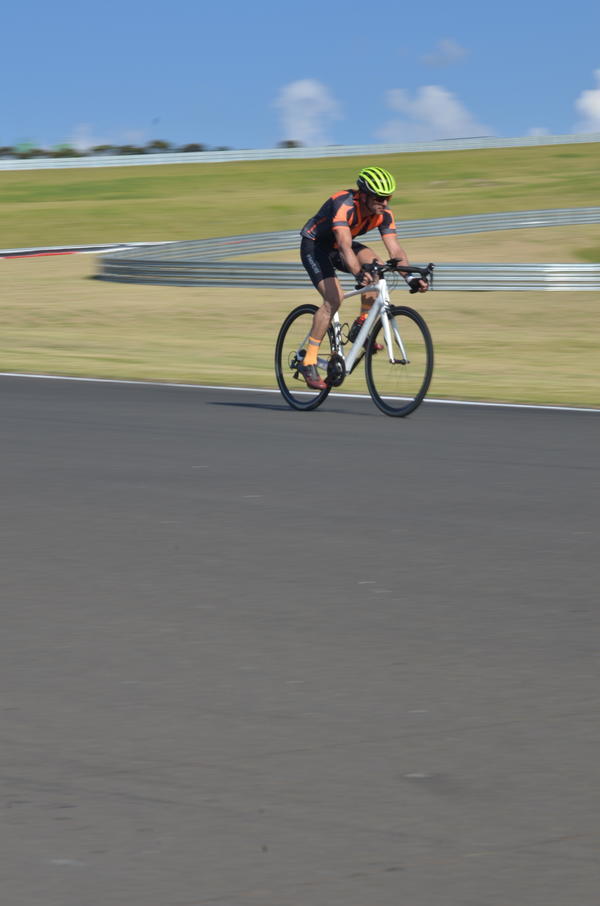 Buy your photos of the eventTraining Day on Fotop