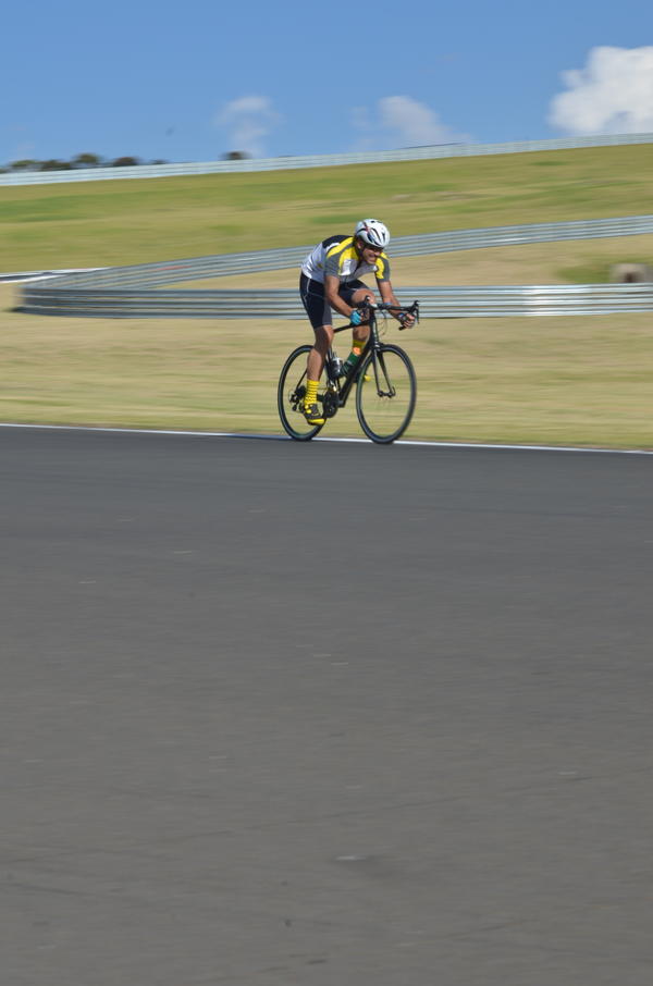 Buy your photos of the eventTraining Day on Fotop