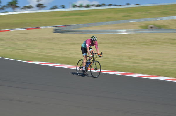 Buy your photos of the eventTraining Day on Fotop