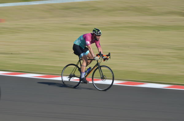 Buy your photos of the eventTraining Day on Fotop