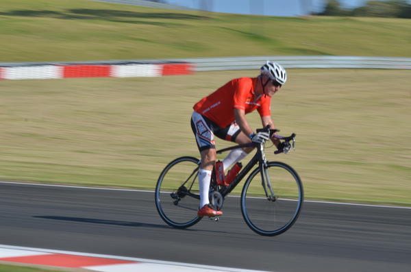 Buy your photos of the eventTraining Day on Fotop