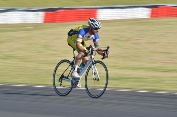 Buy your photos of the eventTraining Day on Fotop