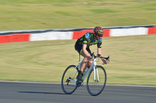 Buy your photos of the eventTraining Day on Fotop