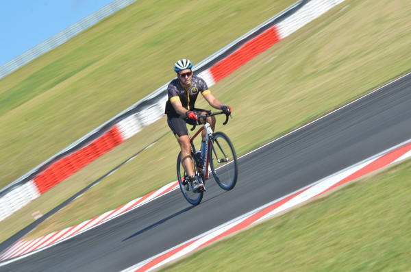 Buy your photos of the eventTraining Day on Fotop