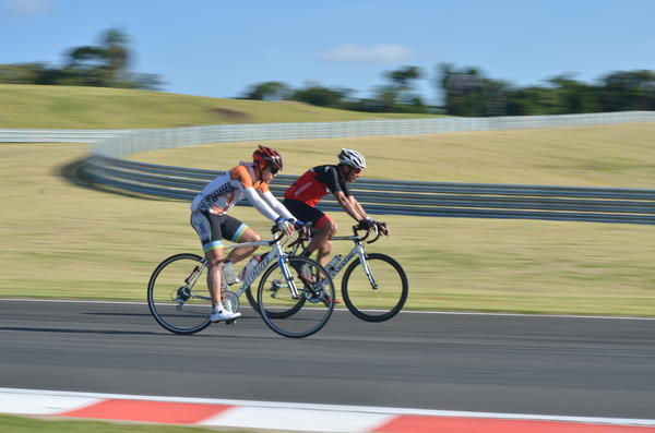 Buy your photos of the eventTraining Day on Fotop