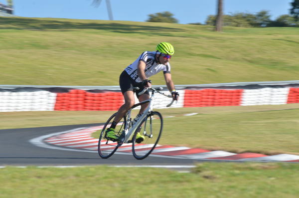 Buy your photos of the eventTraining Day on Fotop