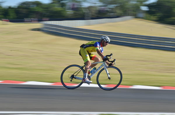 Buy your photos of the eventTraining Day on Fotop