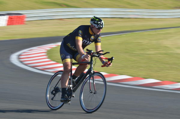 Buy your photos of the eventTraining Day on Fotop