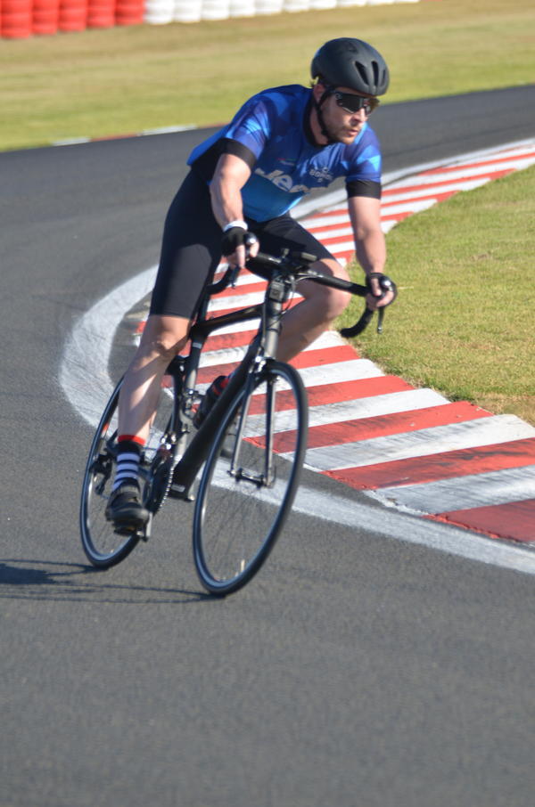 Buy your photos of the eventTraining Day on Fotop