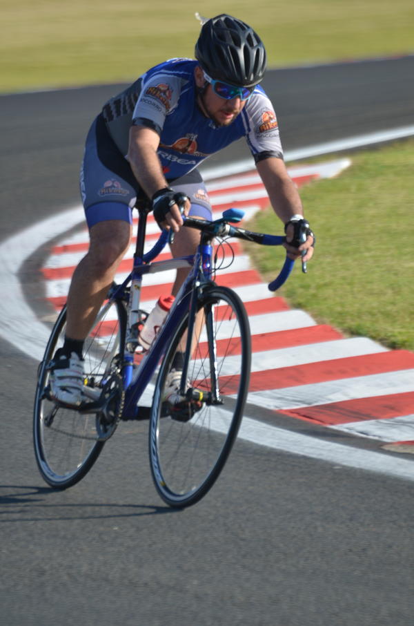 Buy your photos of the eventTraining Day on Fotop