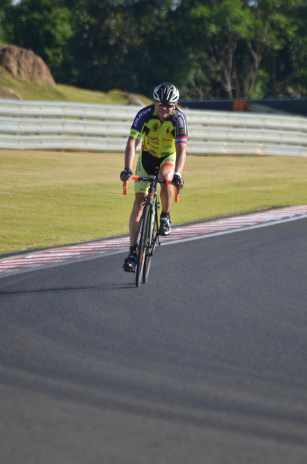 Buy your photos of the eventTraining Day on Fotop