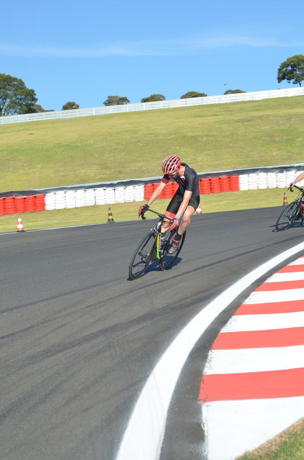 Buy your photos of the eventTraining Day on Fotop