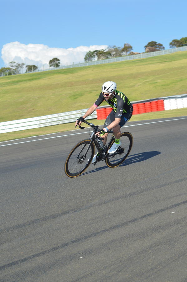 Buy your photos of the eventTraining Day on Fotop