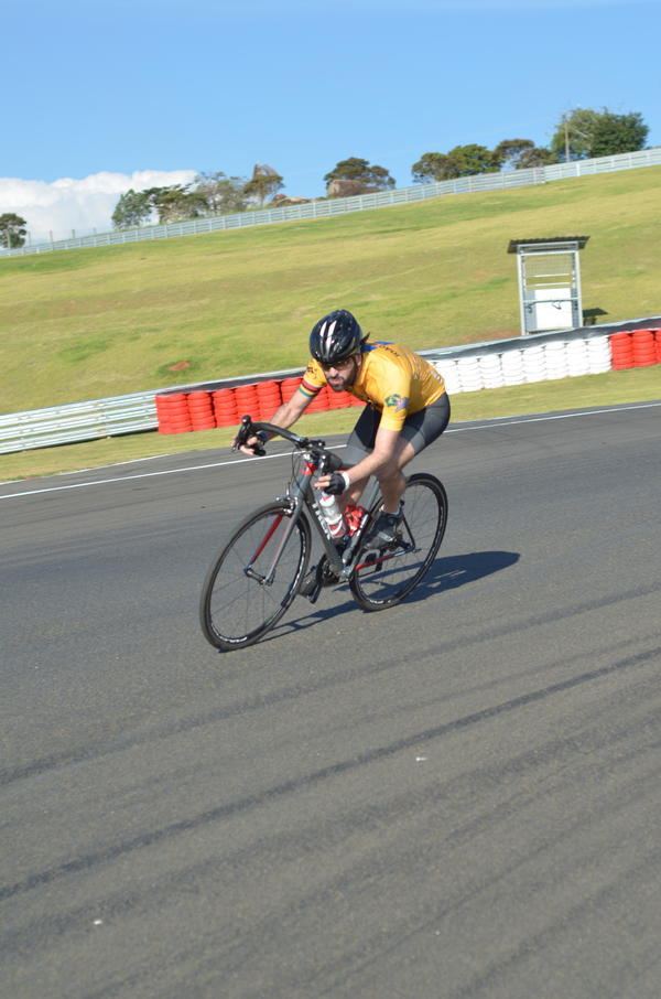 Buy your photos of the eventTraining Day on Fotop