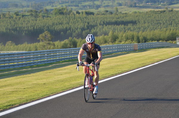 Buy your photos of the eventTraining Day on Fotop