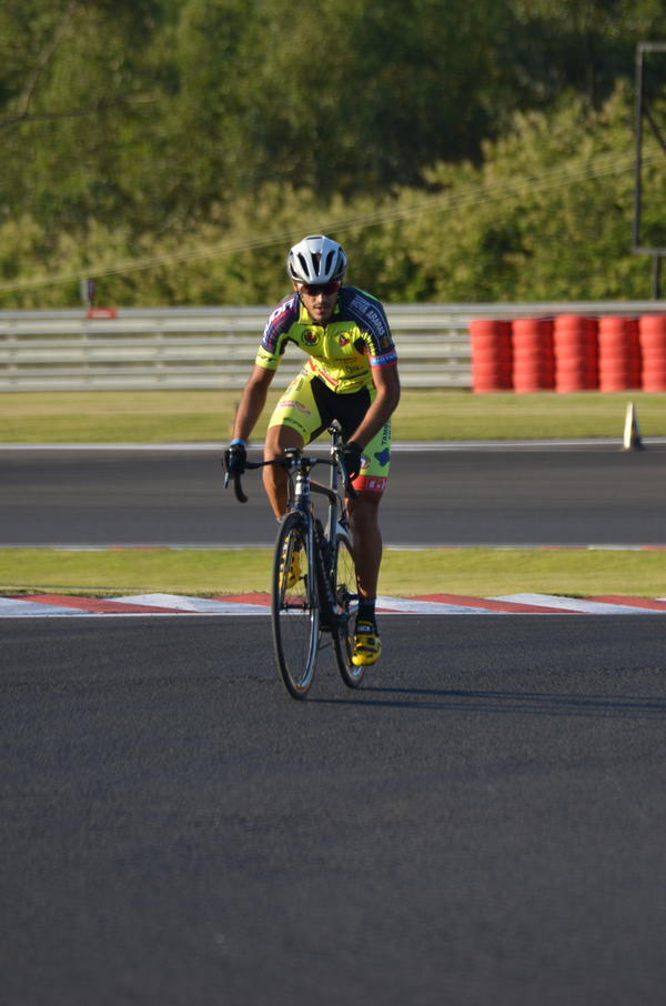 Buy your photos of the eventTraining Day on Fotop