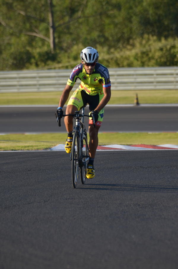 Buy your photos of the eventTraining Day on Fotop