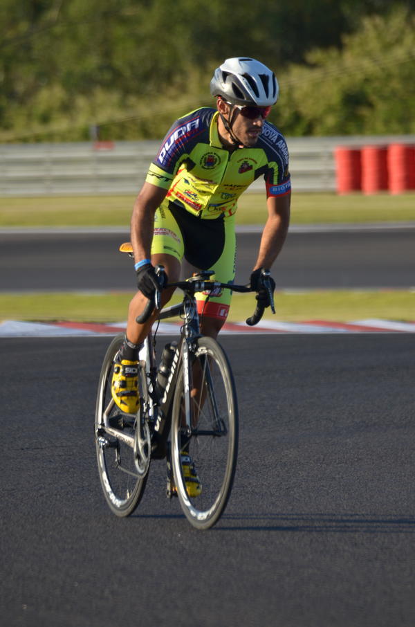 Buy your photos of the eventTraining Day on Fotop