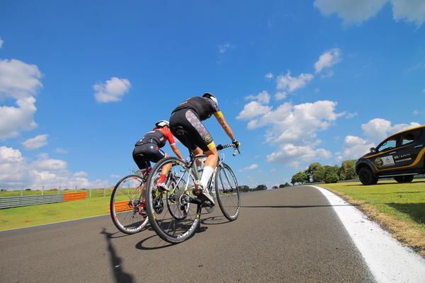 Buy your photos of the eventTraining Day on Fotop