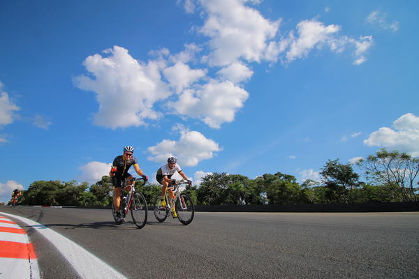 Buy your photos of the eventTraining Day on Fotop