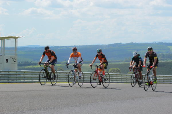 Buy your photos of the eventTraining Day on Fotop