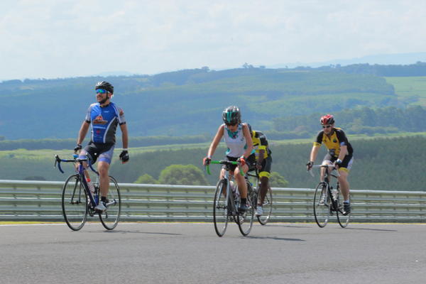 Buy your photos of the eventTraining Day on Fotop