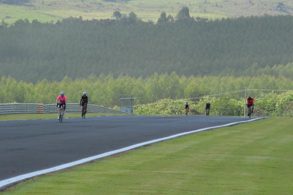 Buy your photos of the eventTraining Day on Fotop