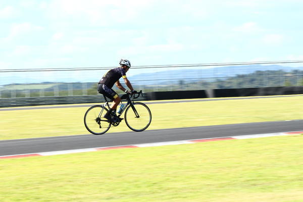 Buy your photos of the eventTraining Day on Fotop