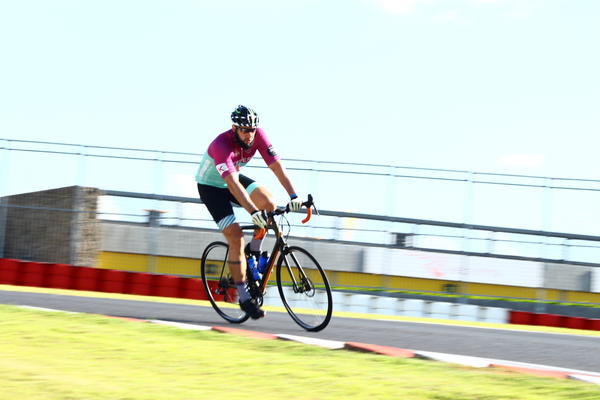 Buy your photos of the eventTraining Day on Fotop