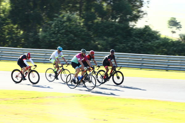 Buy your photos of the eventTraining Day on Fotop