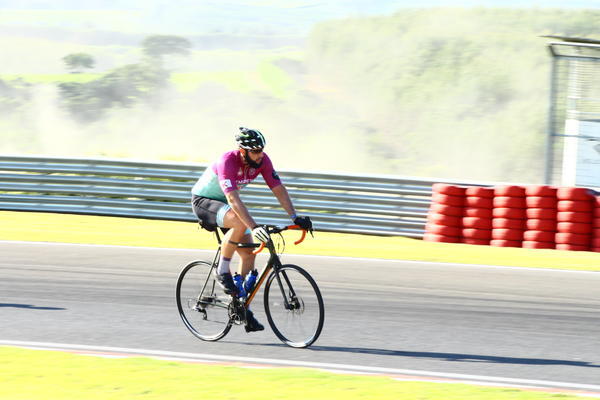 Buy your photos of the eventTraining Day on Fotop