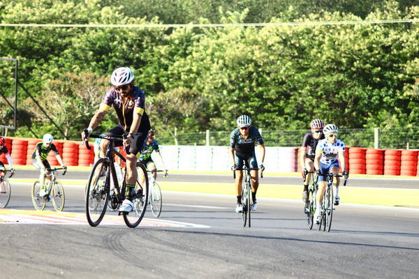 Buy your photos of the eventTraining Day on Fotop