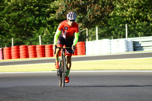 Buy your photos of the eventTraining Day on Fotop