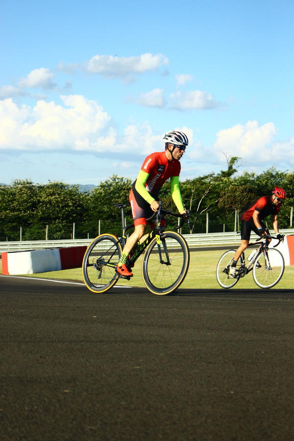 Buy your photos of the eventTraining Day on Fotop