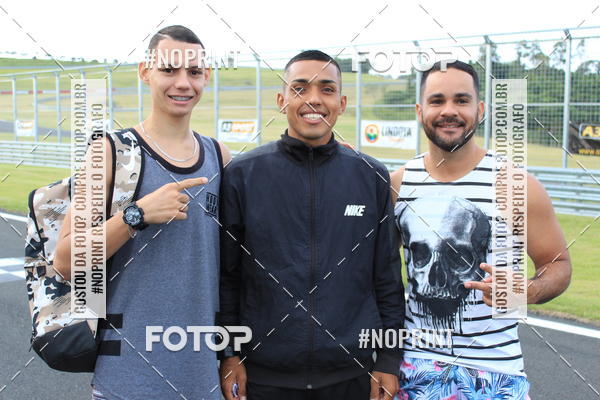 Buy your photos of the eventGalera do Pace Velo Citt Run  on Fotop