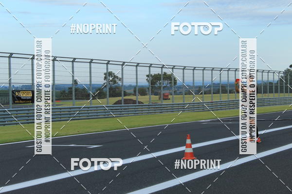 Buy your photos of the eventGalera do Pace Velo Citt Run  on Fotop