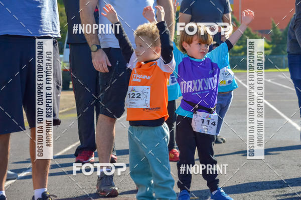 Buy your photos of the eventMARATONINHAS - CORRIDAS INFANTIS on Fotop
