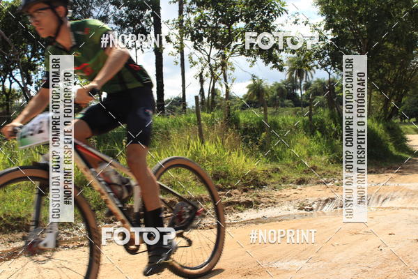 Buy your photos of the eventPedal de ferro on Fotop