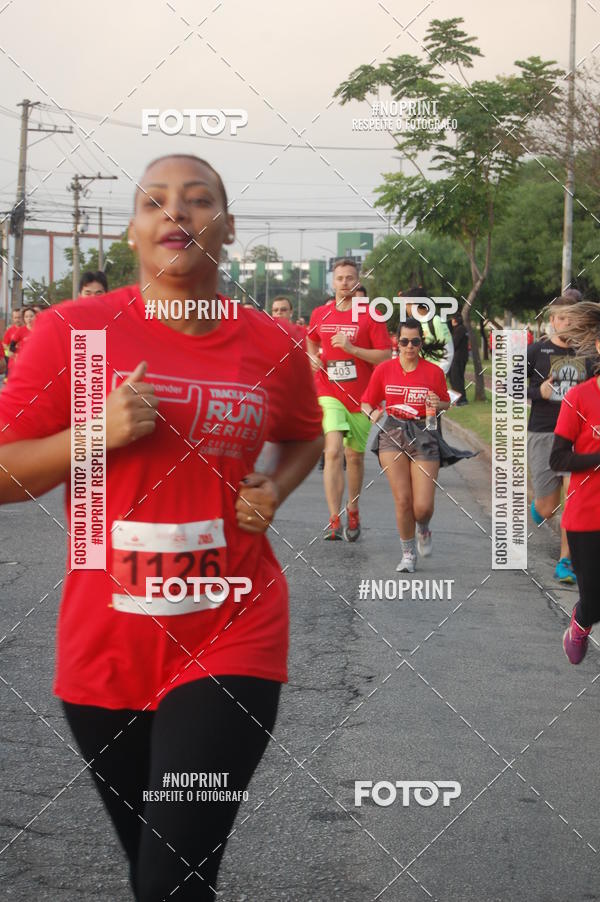 Buy your photos of the eventSantander Track&Field Run Series - Cidade Center Norte on Fotop