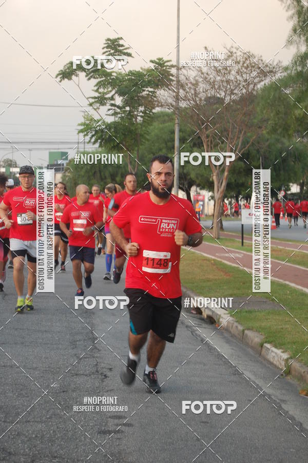 Buy your photos of the eventSantander Track&Field Run Series - Cidade Center Norte on Fotop