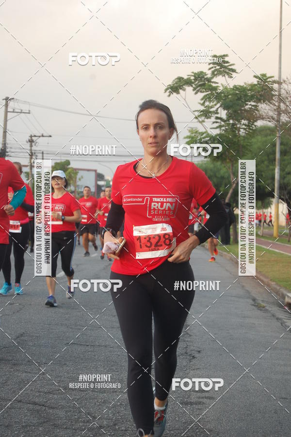 Buy your photos of the eventSantander Track&Field Run Series - Cidade Center Norte on Fotop