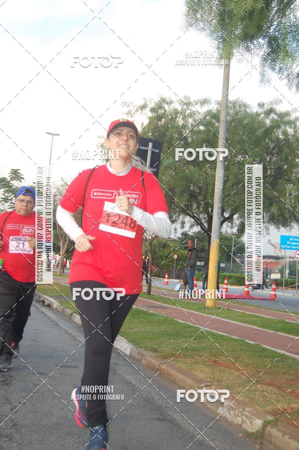 Buy your photos of the eventSantander Track&Field Run Series - Cidade Center Norte on Fotop