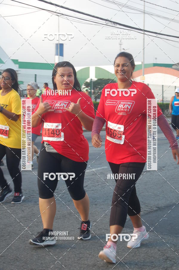 Buy your photos of the eventSantander Track&Field Run Series - Cidade Center Norte on Fotop